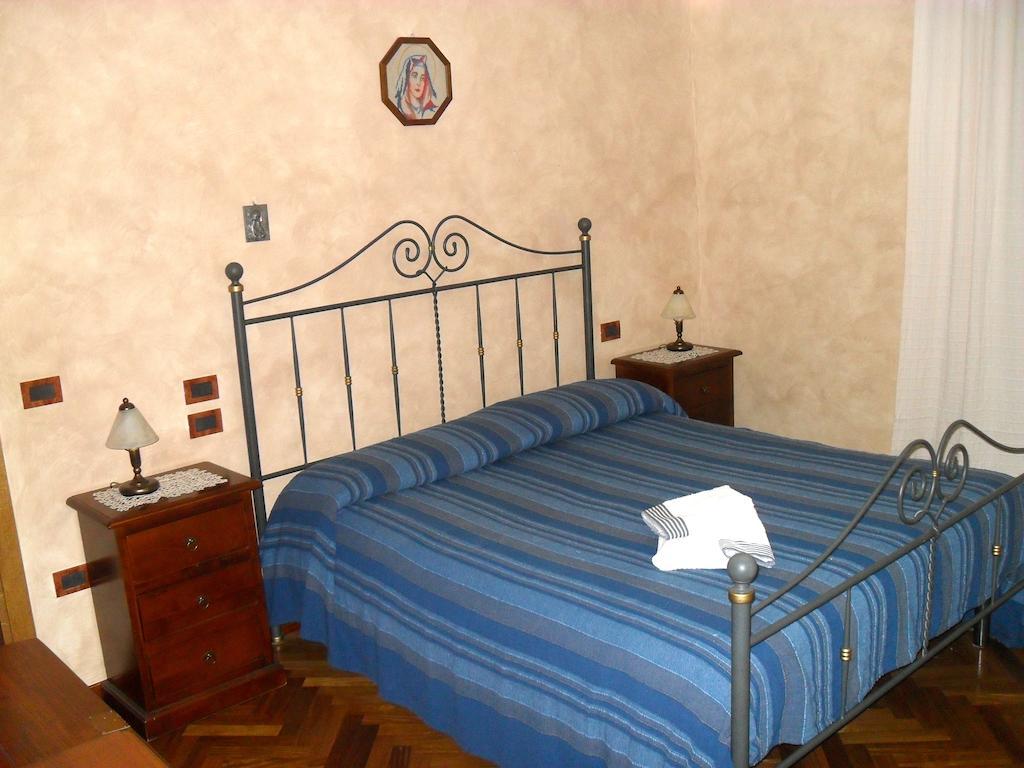 Affittacamere Casa Sofia Anghiari Camera foto